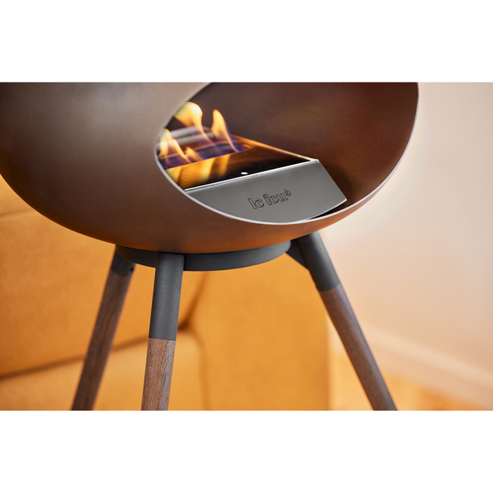 Le Feu Mocca Dome Bioethanol Fireplace ground high black bowl, smoked legs and steel burner indoor lifestyle