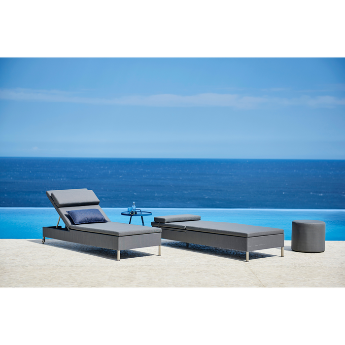 cane-line rest sunbed tex single Grey, Cane-line Tex incl. grey, Cane-line Natté sunbed in a pool with outdoor furniture lifestyle