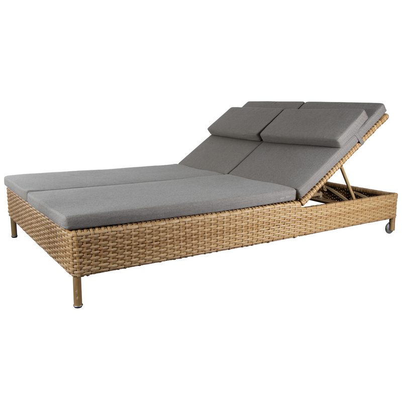cane-line-rest sunbed double Natural, large flat Cane-line Weave sunbed and Taupe, Cane-line Natté cushion