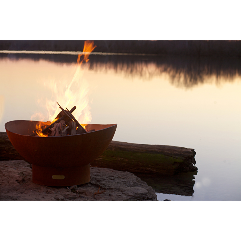 Firepitart-outdoor-Scallop-fire-pit-stainless-steel