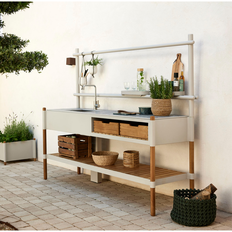 cane line Sticks kitchen Stainless steel Sand Aluminium in a patio with accesories lifestyle