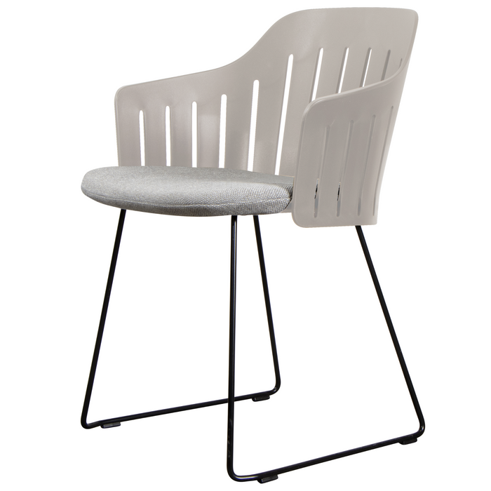 Choice Chair by Cane-line Taupe chair with Black, galvanized steel w/sled and Light grey, Cane-line Focus cushion