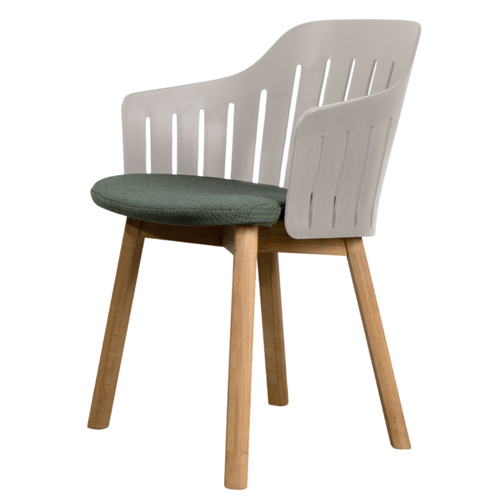 Choice Chair by Cane-line Taupe chair with teak legs and Dark green, Cane-line Link cushion