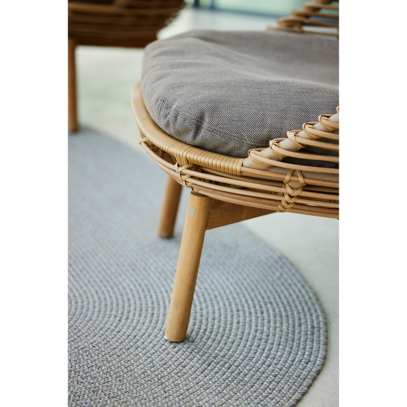 cane line hive highback chair Natural, large round tube Cane-line Weave w/teak with Taupe, Cane-line AirTouch cushion in a patio lifestyle
