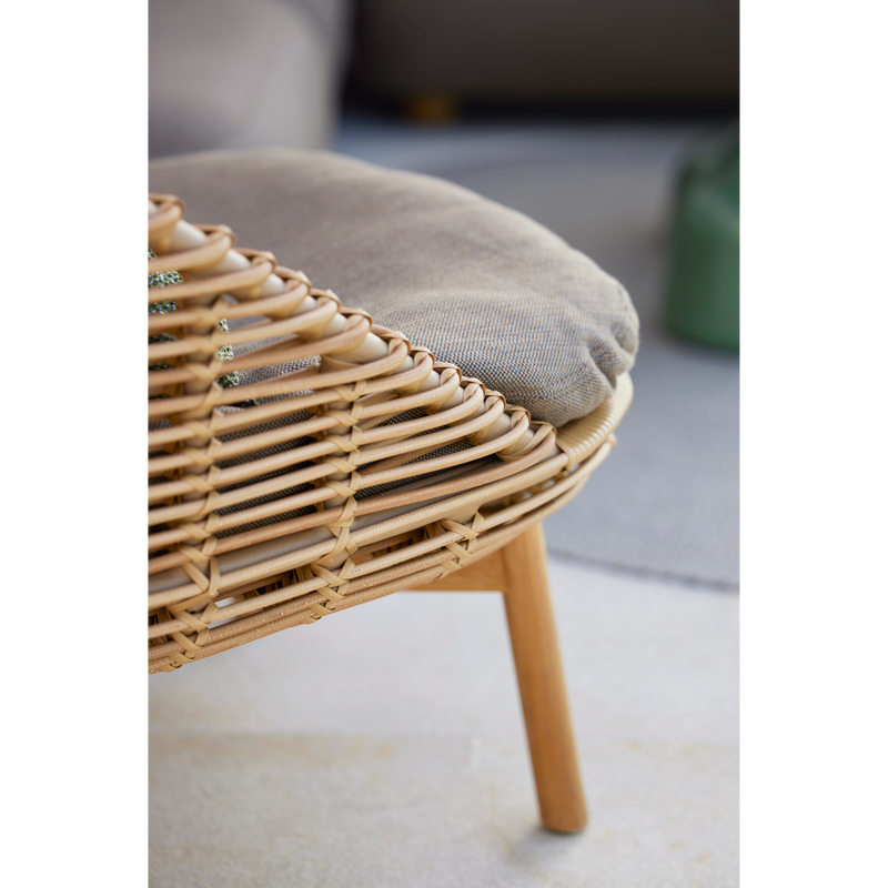 cane line hive highback chair Natural, large round tube Cane-line Weave w/teak with Taupe, Cane-line AirTouch cushion in a patio lifestyle