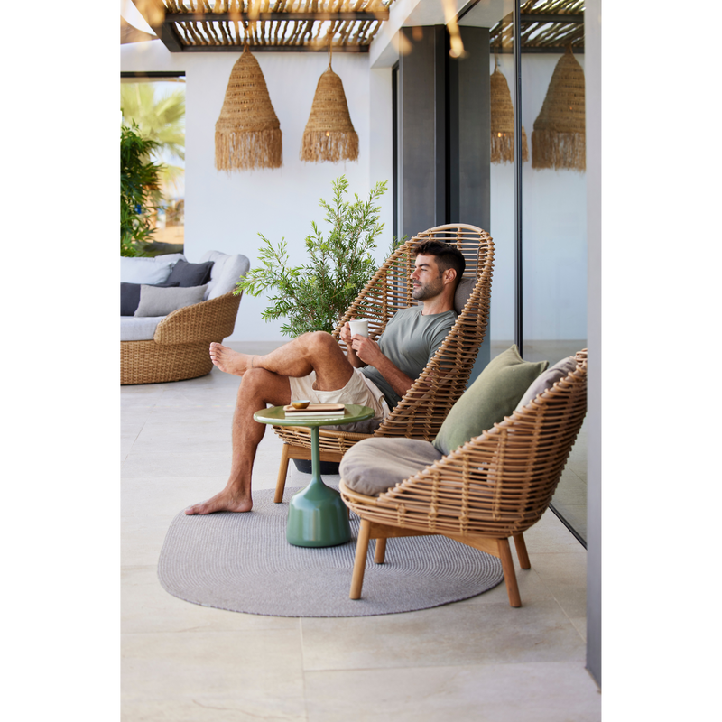 cane line hive lounge chair Natural, large round tube Cane-line Weave w/teak with Taupe, Cane-line AirTouch cushion in a patio with hive highback chair lifestyle