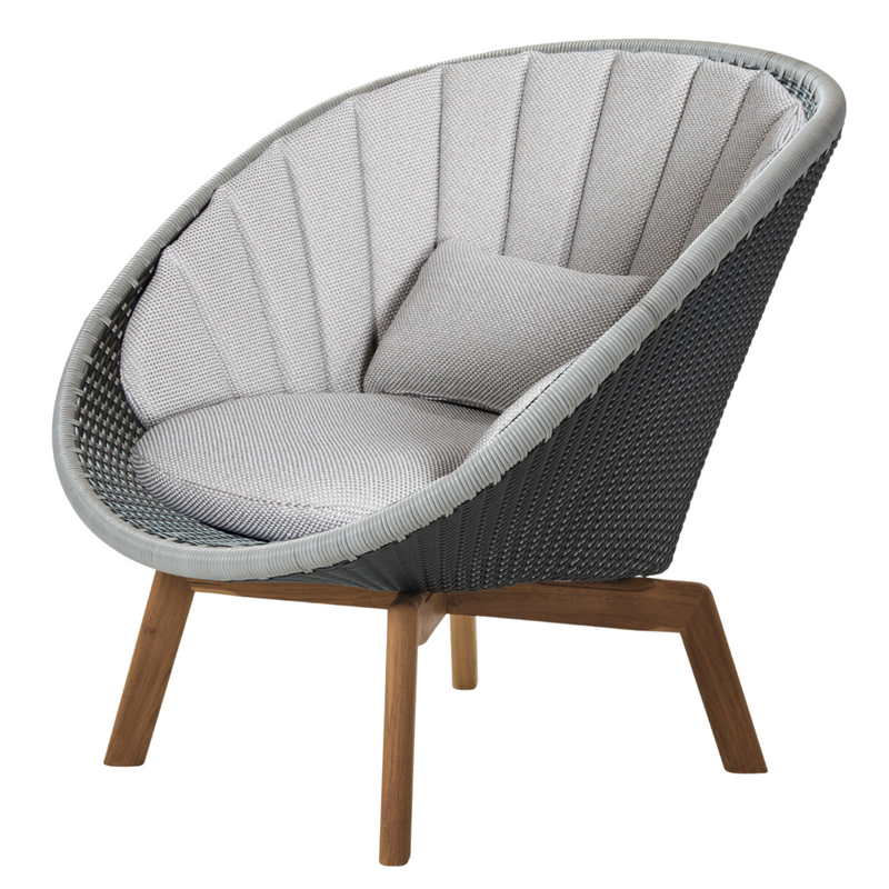 Cane line Peacock lounge chairGrey/light grey, small flat Cane-line Weave w/teak and Light grey, Cane-line Focus cushion