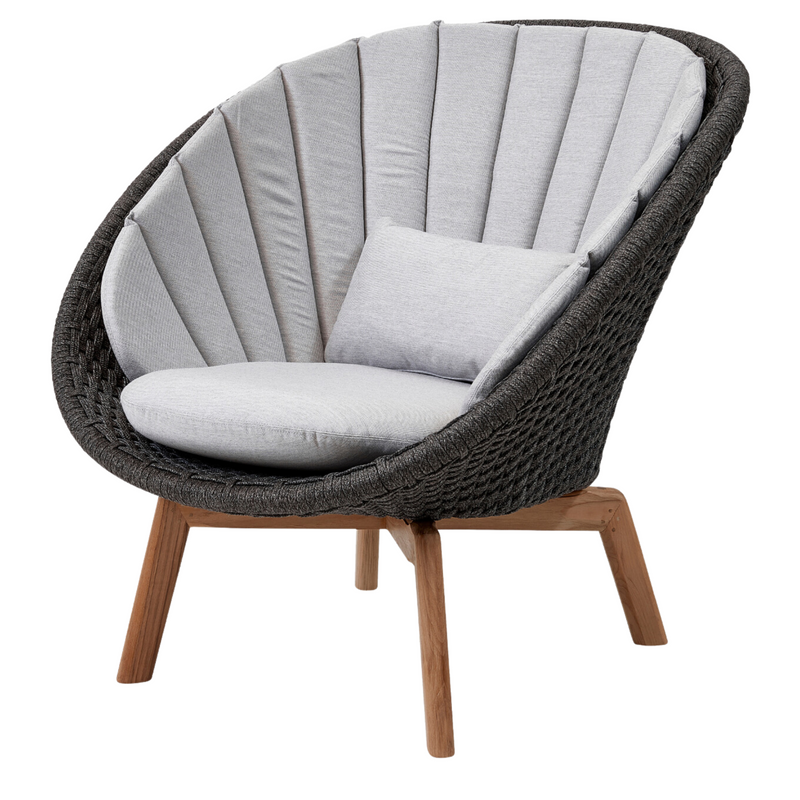 Cane line Peacock lounge chair Dark grey, medium flat Cane-line Soft Rope w/teak and Light grey, Cane-line Natté cushion