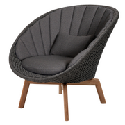 Cane line Peacock lounge chair Dark grey, medium flat Cane-line Soft Rope w/teak and Dark grey, Cane-line Focus cushion